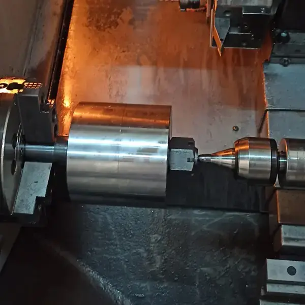 CNC torna tezgâhında işleme