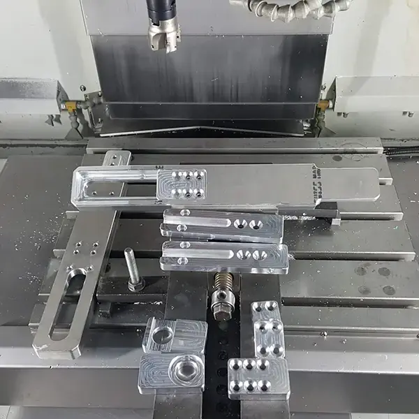 Kızak plakalarının CNC’de işlenmesi